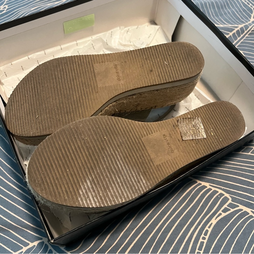 Dolce Vita suede espadrilles - like new Gorgeous! - Picture 3 of 9